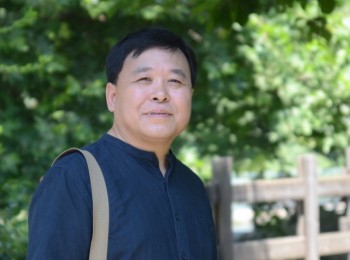 画家 杨成河
